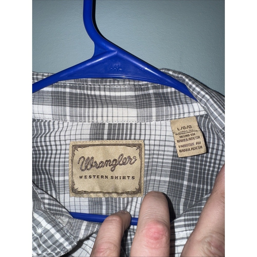 Vtg Wrangler Mens L Gray Plaid Western Shirt Pearl Snap Long Sleeve EUC - Picture 2 of 6